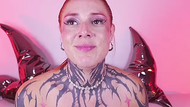 mystikdollx webcam