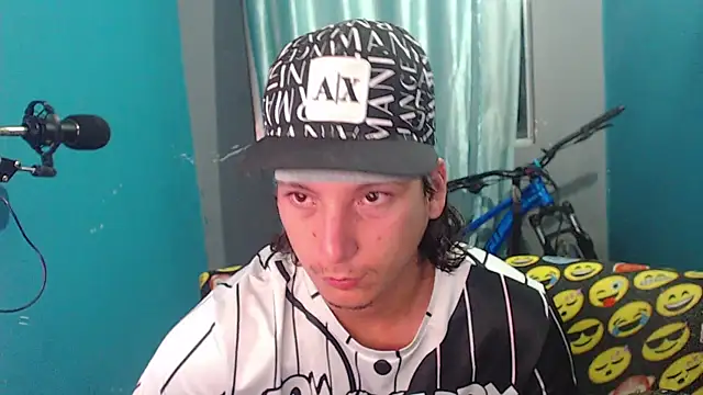 MrKingsaintx webcam