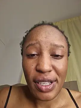 kiki_sexxy webcam