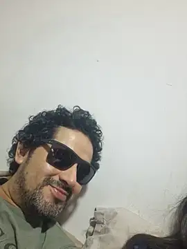 Fuegolatino-69 webcam