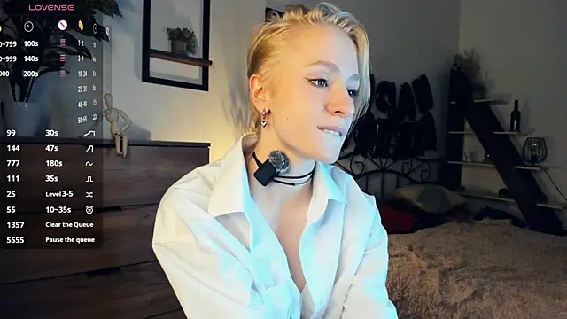 JanettePerro webcam