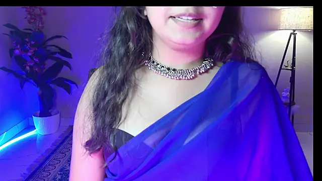 NoNude_Love webcam