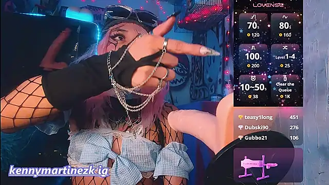 Kenny_starrK webcam
