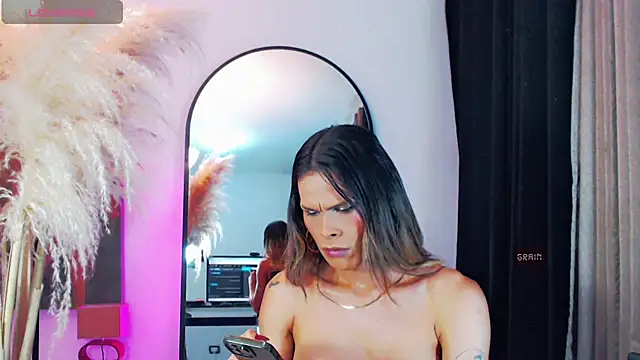 dark_sailent webcam
