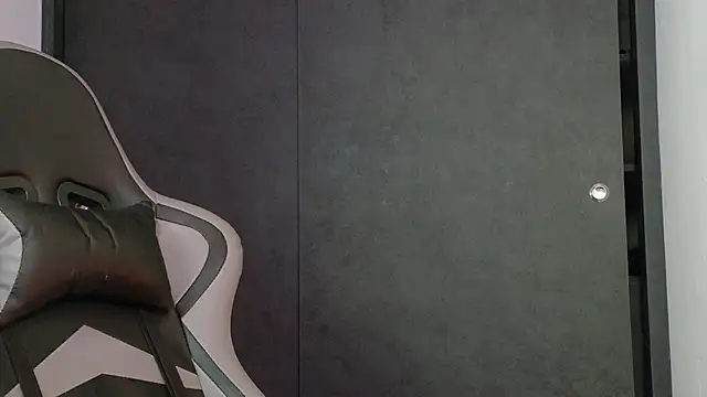 eren_jeager webcam