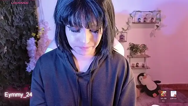 Eymmy_24 webcam