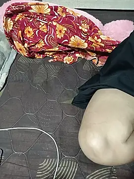 DipaliAliya webcam