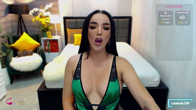 ThaliaSexGoddes webcam