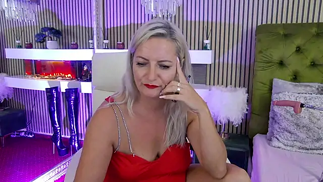 LadyTouch webcam