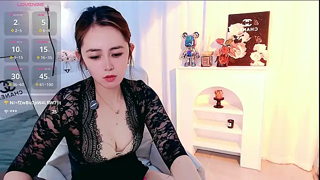 Alice-Love-88 webcam