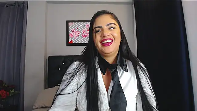 loveyouzahara2020 live sex cam