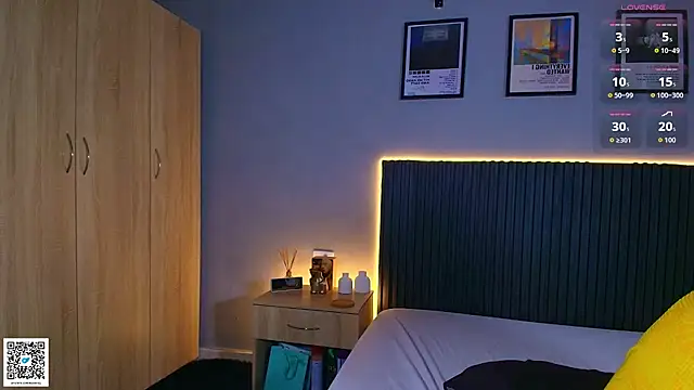 Leo_Savage_ webcam