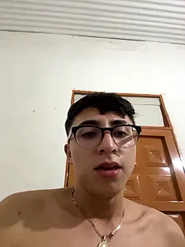 CamiRojas_boy webcam