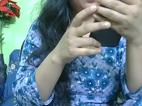 Mukta_010 webcam