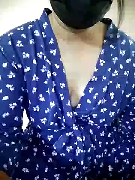 Bedtime1200 live cam on StripChat
