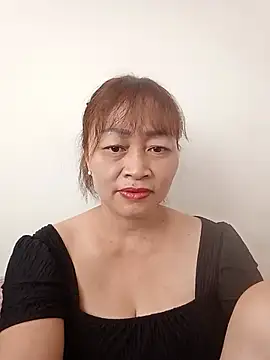 Baby-ladyboobs2026 live cam on StripChat