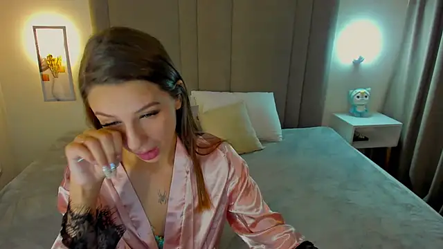 Lola_lovesss webcam