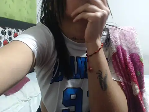 mibaby_fantasy18 webcam