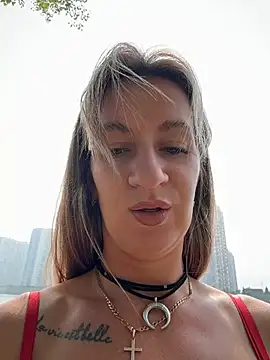 EvvaMur live cam on StripChat
