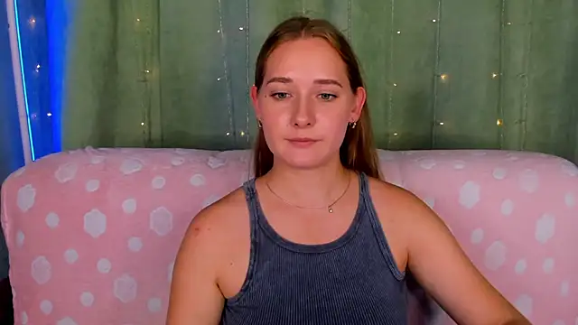 AlinaVice webcam