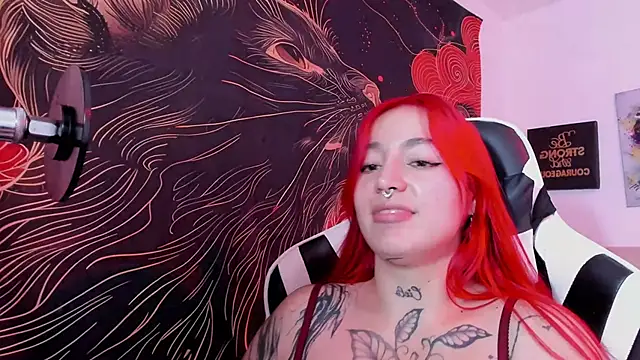 annika_taylor webcam
