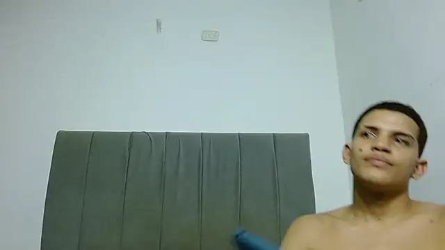 Jose_And_Daniel webcam