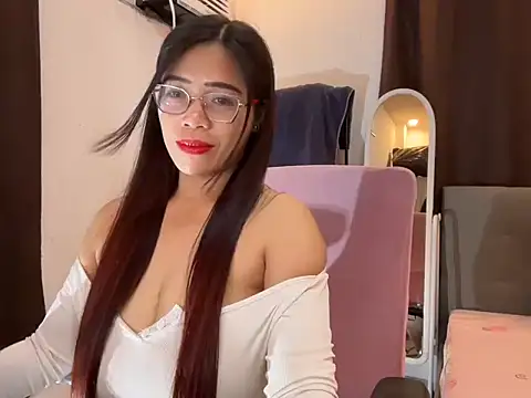 candiceempire webcam
