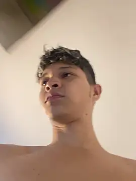 Twinkcock22 webcam