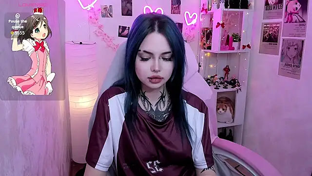 Morana_Batt live cam on StripChat