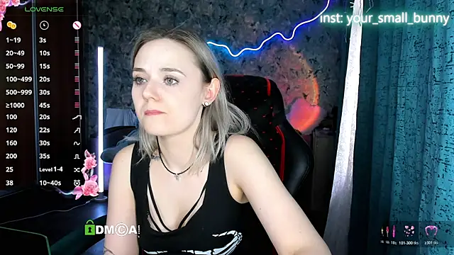 Your_small_bunny webcam