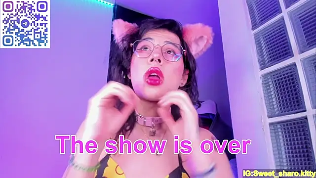 Sweet-SharoKitty webcam