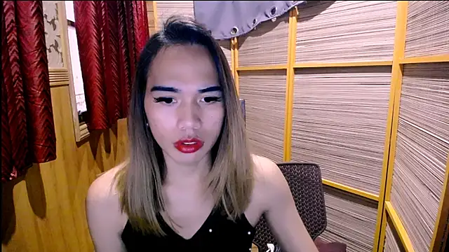 hugecock_kate webcam