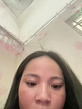 Aria_Maya webcam