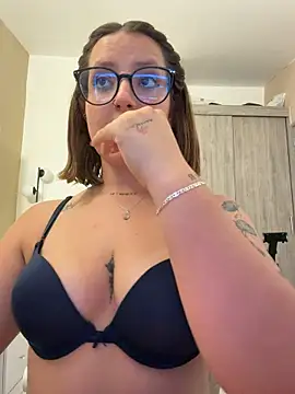 Megan_lu2 webcam