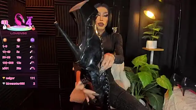 limitlessgoddes_mistress webcam