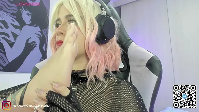 rea_winry webcam