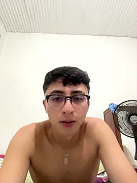 CamiRojas_boy webcam