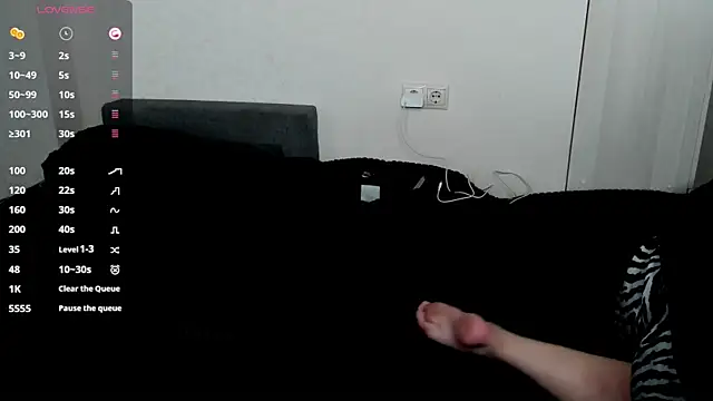 Dark_Moni webcam