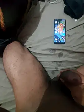 Claudioxavier2 live sex cam