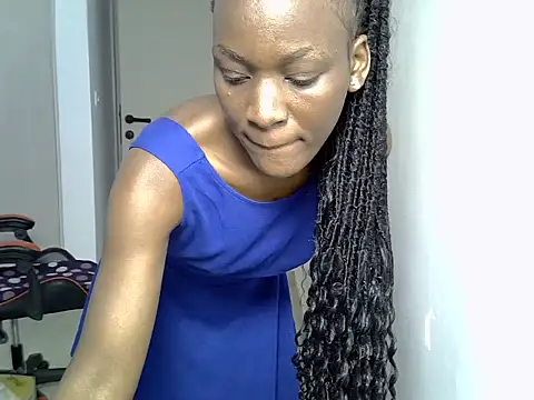 spot_curvy webcam