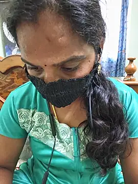 Tamil_Pallavi webcam