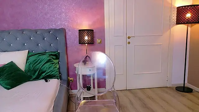 CarlaReysX live cam on StripChat