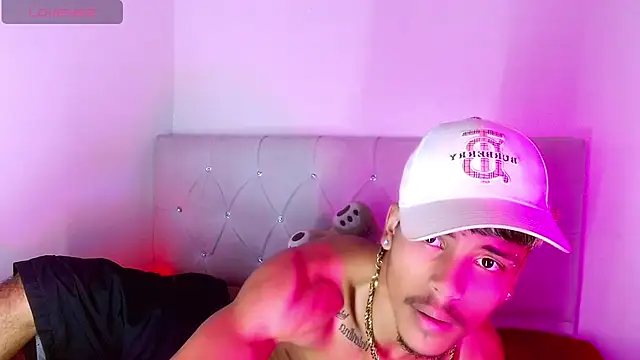 Angel_foxc13 live sex cam