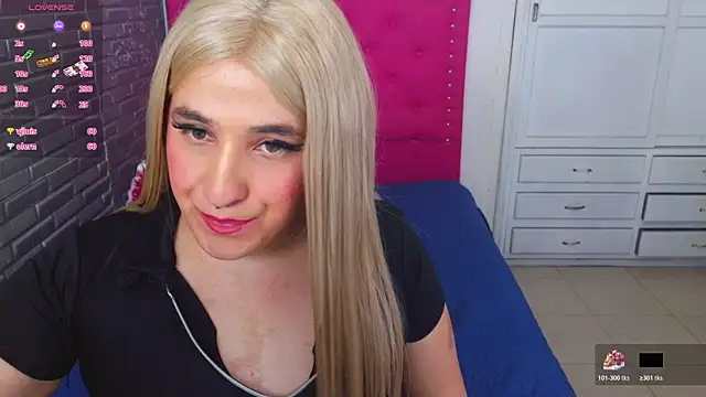 roxxy_pink_ webcam