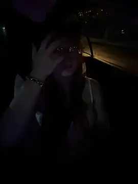 urpuppymoon live webcam
