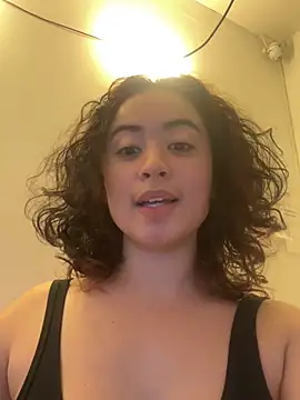 Mary_Rousee webcam