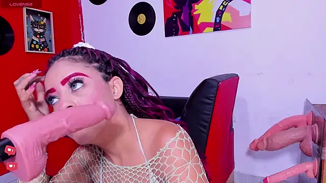 Bitch_no_mercy webcam