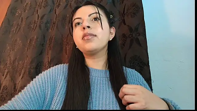 CarolineBrunx webcam