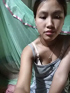 hoa_mai live cam on StripChat