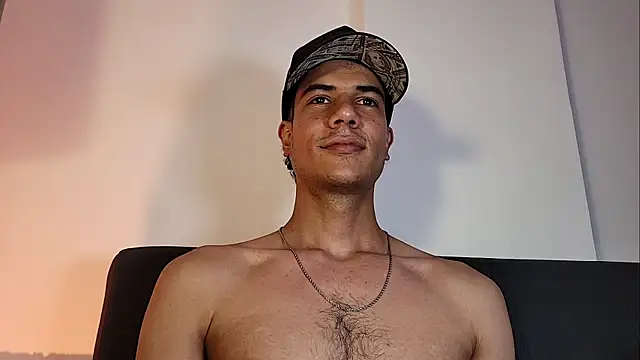 Derek_stud_ webcam